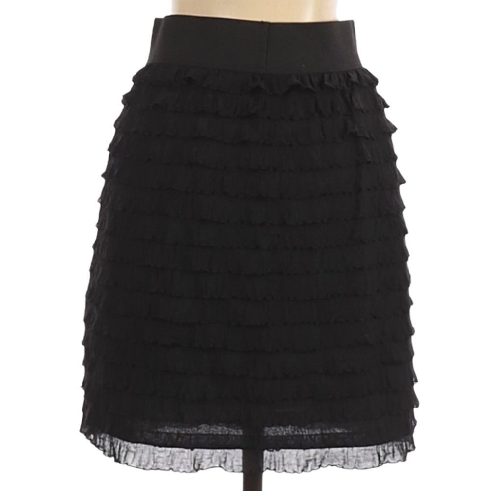 5/$25 | Lauren Conrad Black Ruffled Mini Skirt